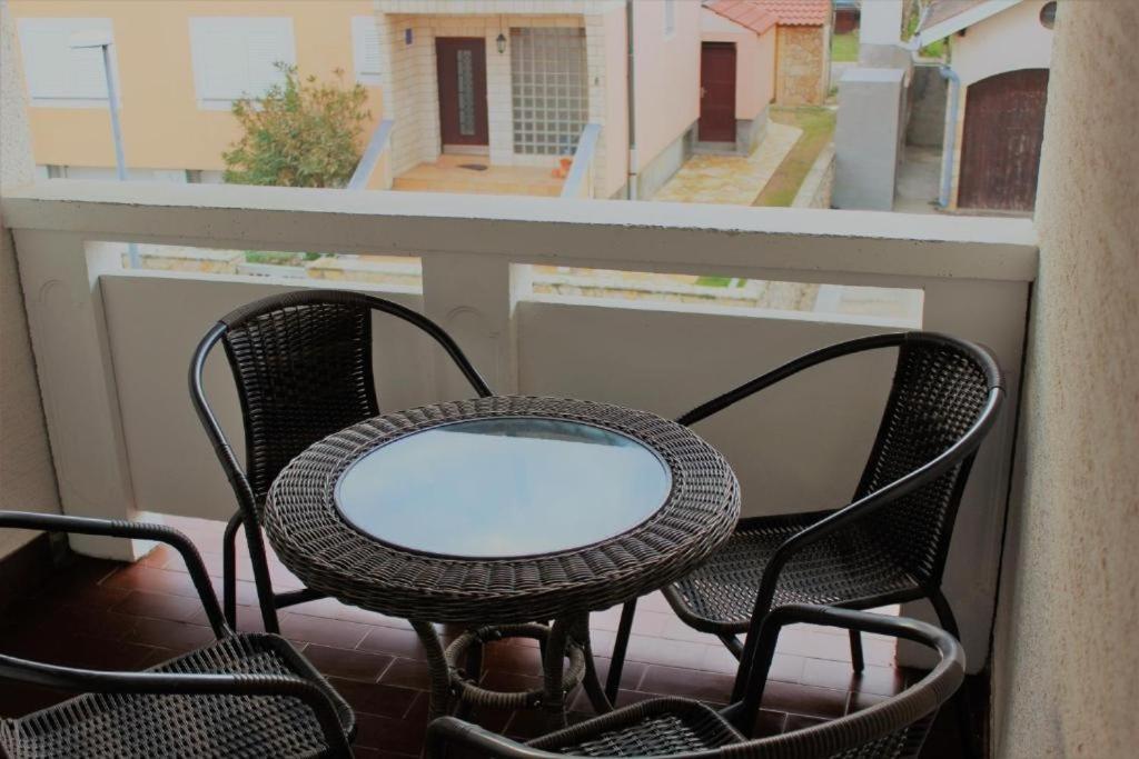 Apartments By The Sea Nin, Zadar - 18457 エクステリア 写真